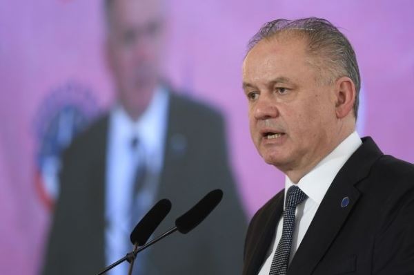 Полиция обвинила экс-президента Словакии Киску в неуплате налогов – СМИ