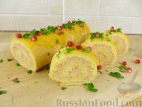 Закусочный рулет с курицей и сыром